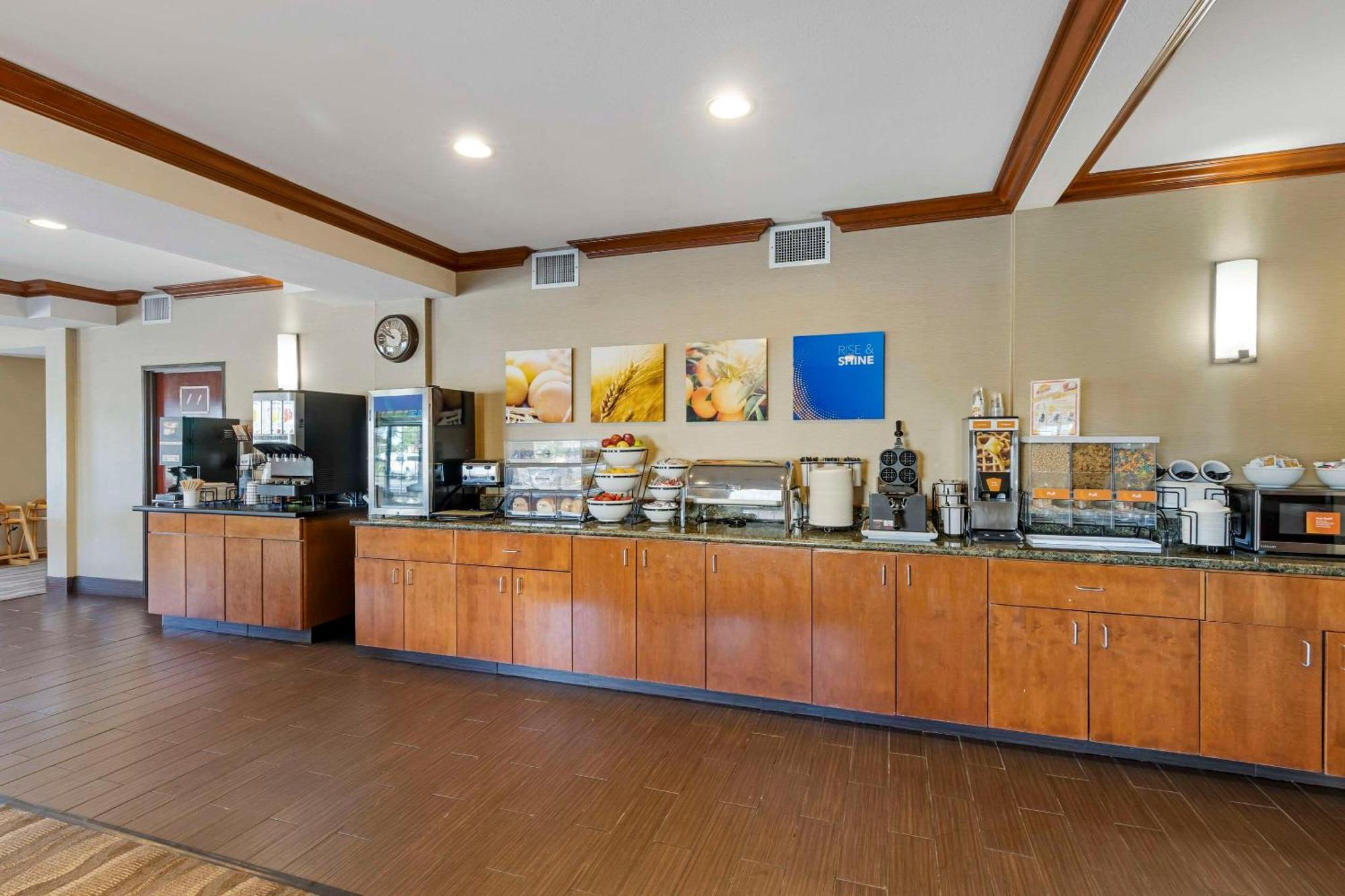 Comfort Inn & Suites Gillette Near Campbell Medical Center Ngoại thất bức ảnh